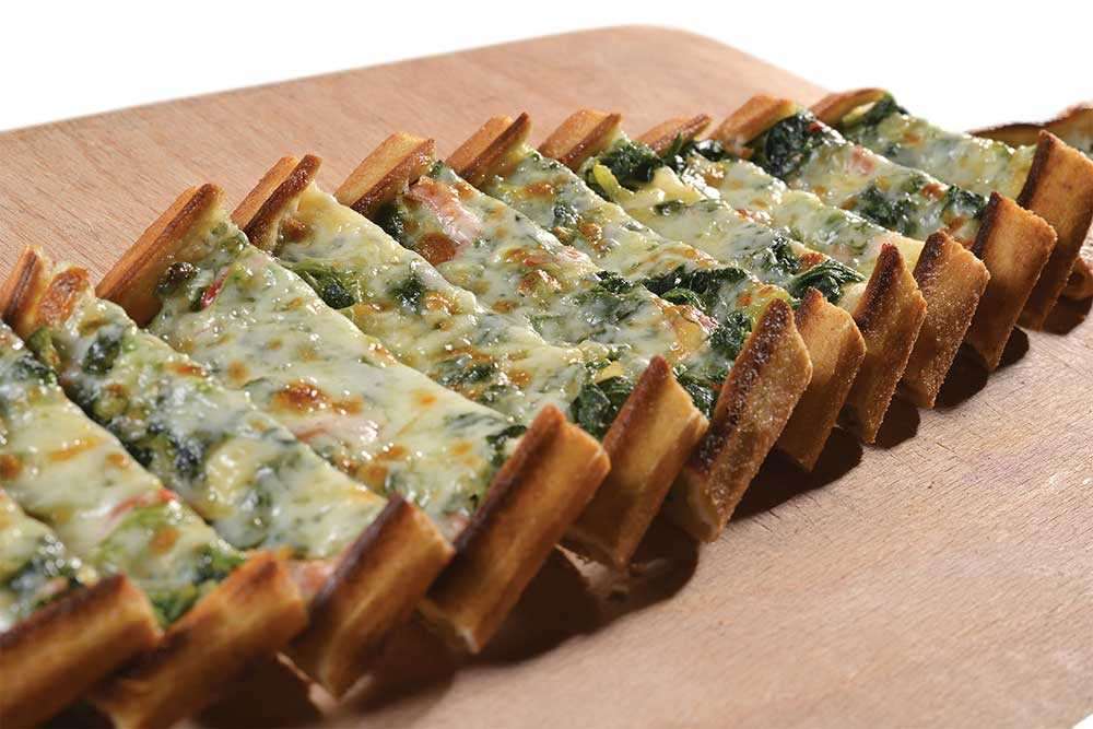 Ispanaklı Yumurtalı Pide